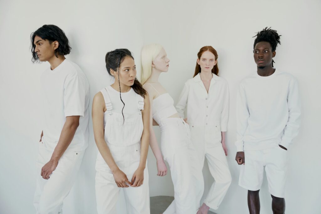 Cloud Dancer: How and Where to Use the Color of the Year 2026